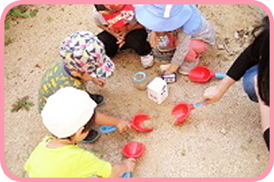親と子のほっとスペース「サンタッタひろば」甲東園